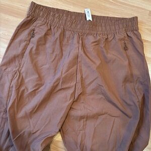 Victoria's Secret Brown‎ Nylon Elastic Waist Joggers